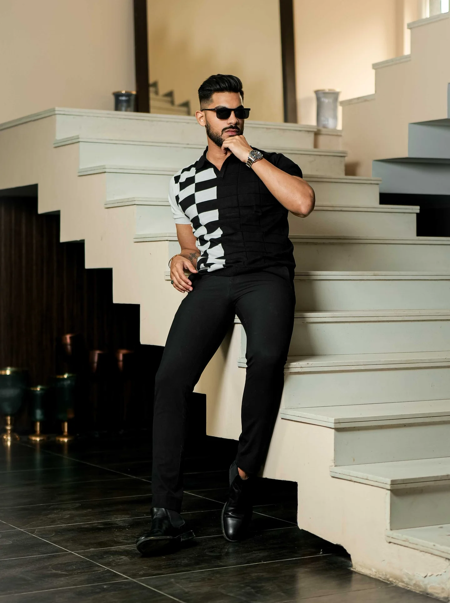 Black cotton half sleeve premium t shirt - Image 4